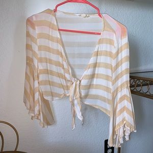 Long sleeve crop top